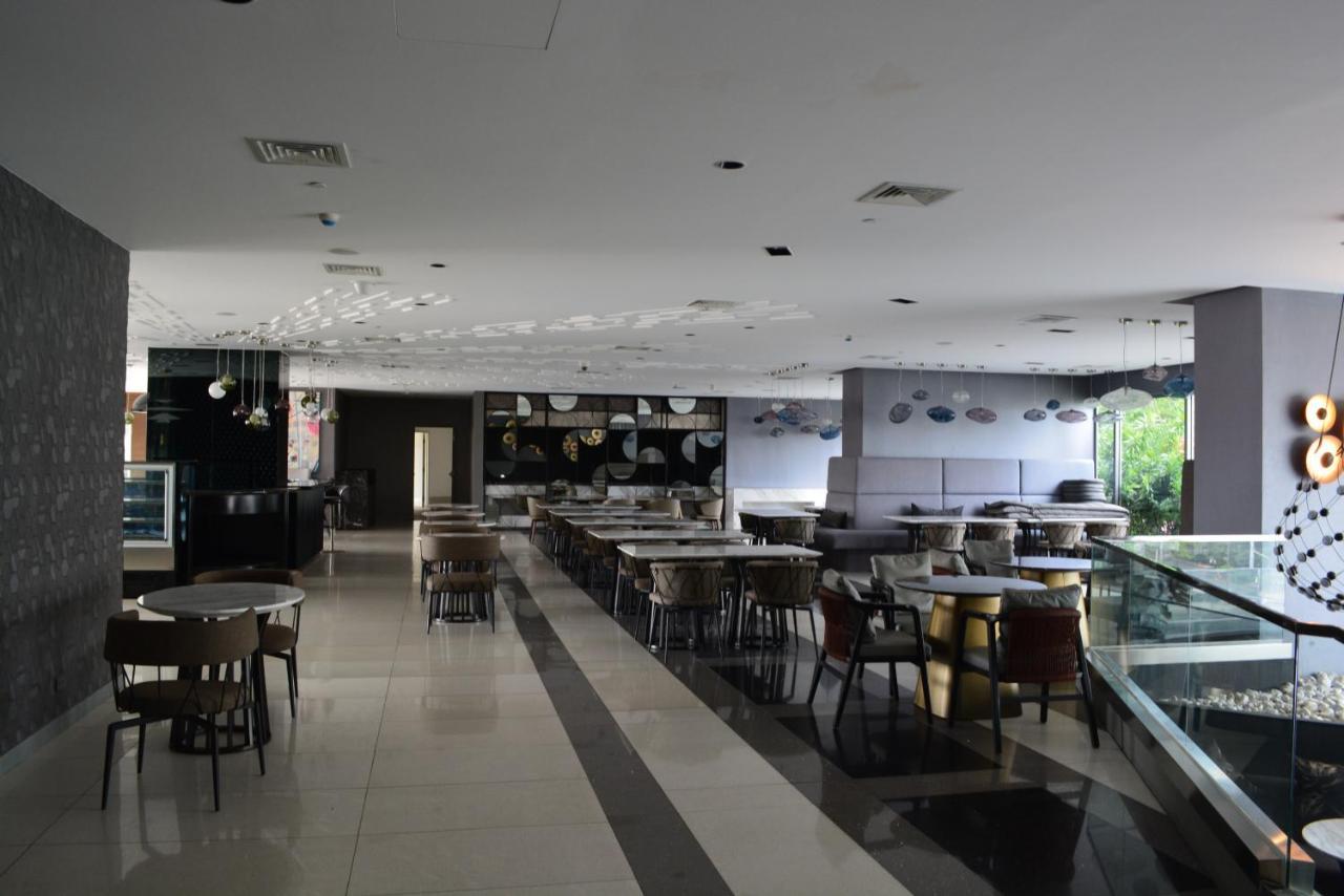 Luxxe Interior Design Condo - Novotel Residences At Acqua Private Residences Mandaluyong Dış mekan fotoğraf